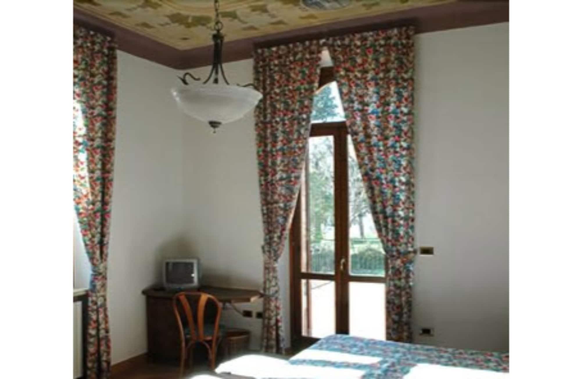 Villa Raffaello Park Hotel Assisi Exterior photo