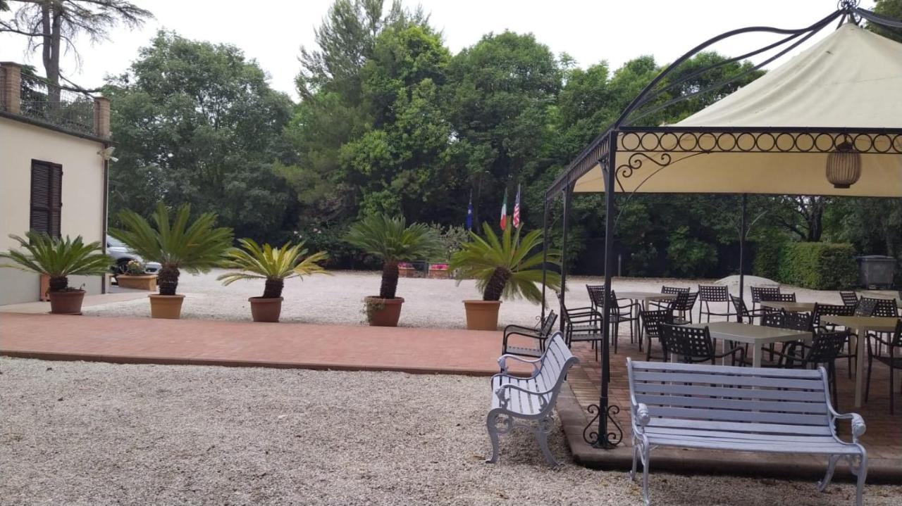 Villa Raffaello Park Hotel Assisi Exterior photo